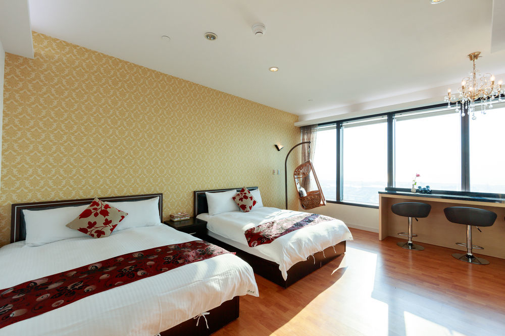 85 Leisurely Hotell Kaohsiung Exteriör bild