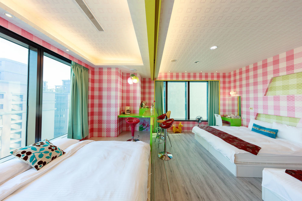 85 Leisurely Hotell Kaohsiung Exteriör bild