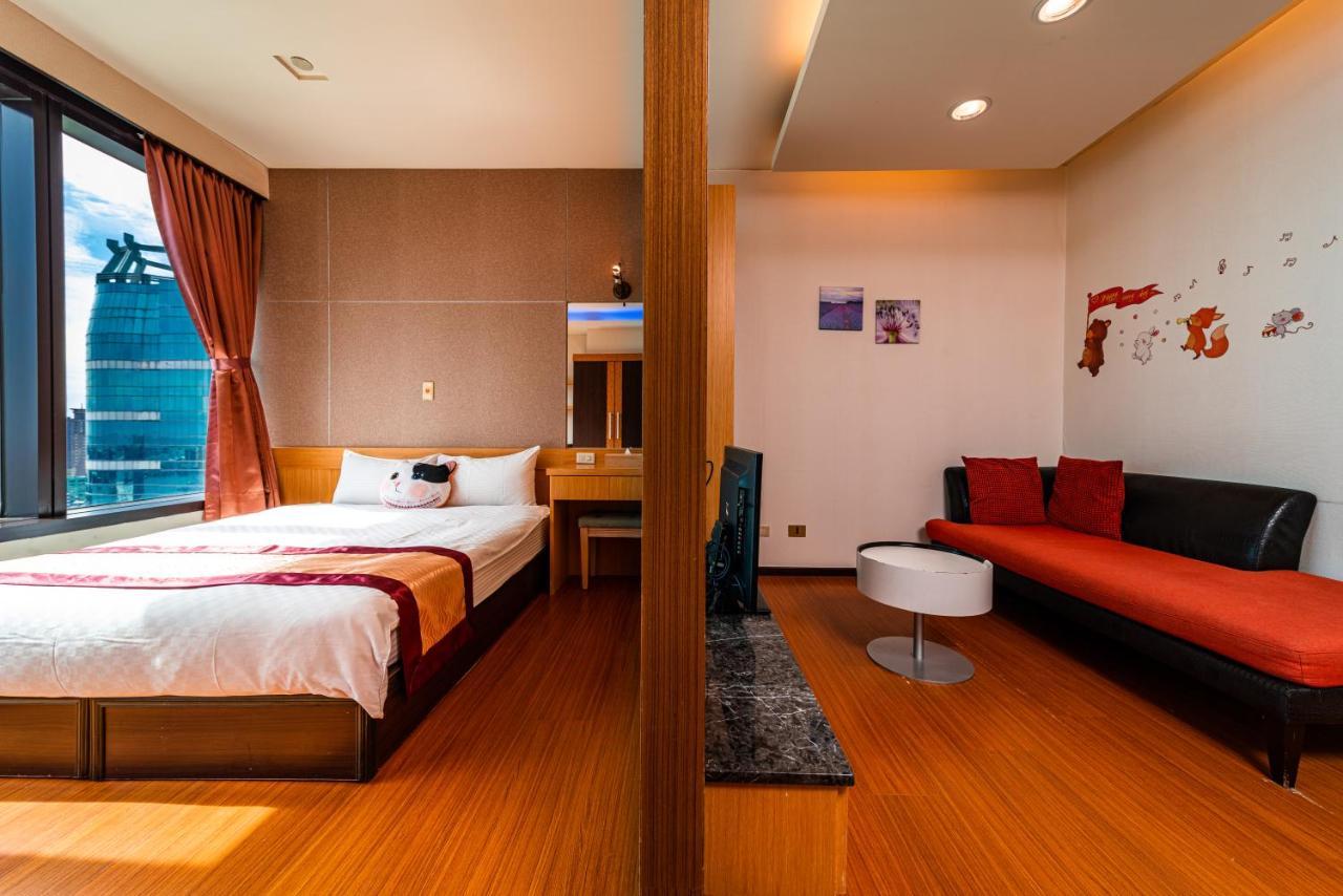 85 Leisurely Hotell Kaohsiung Exteriör bild