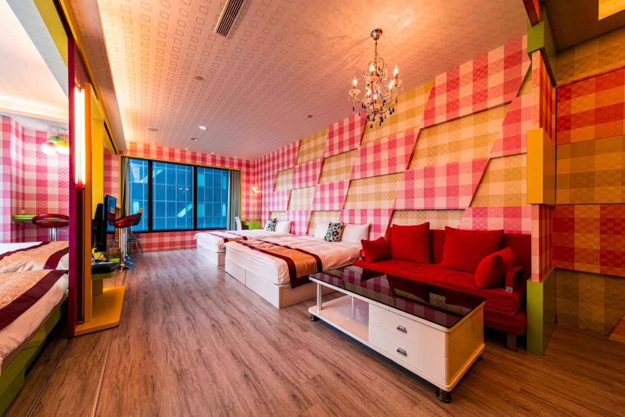85 Leisurely Hotell Kaohsiung Exteriör bild