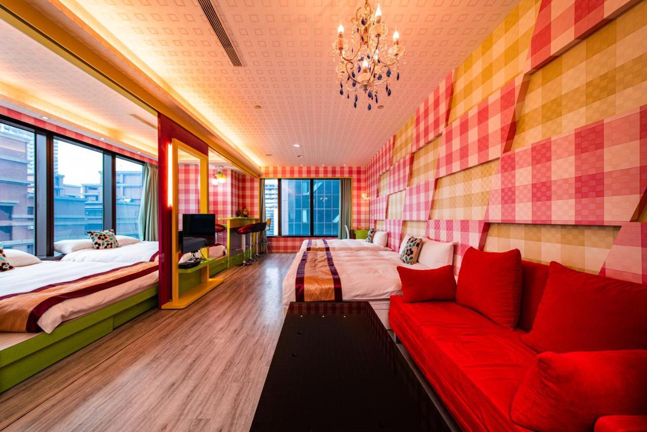 85 Leisurely Hotell Kaohsiung Exteriör bild
