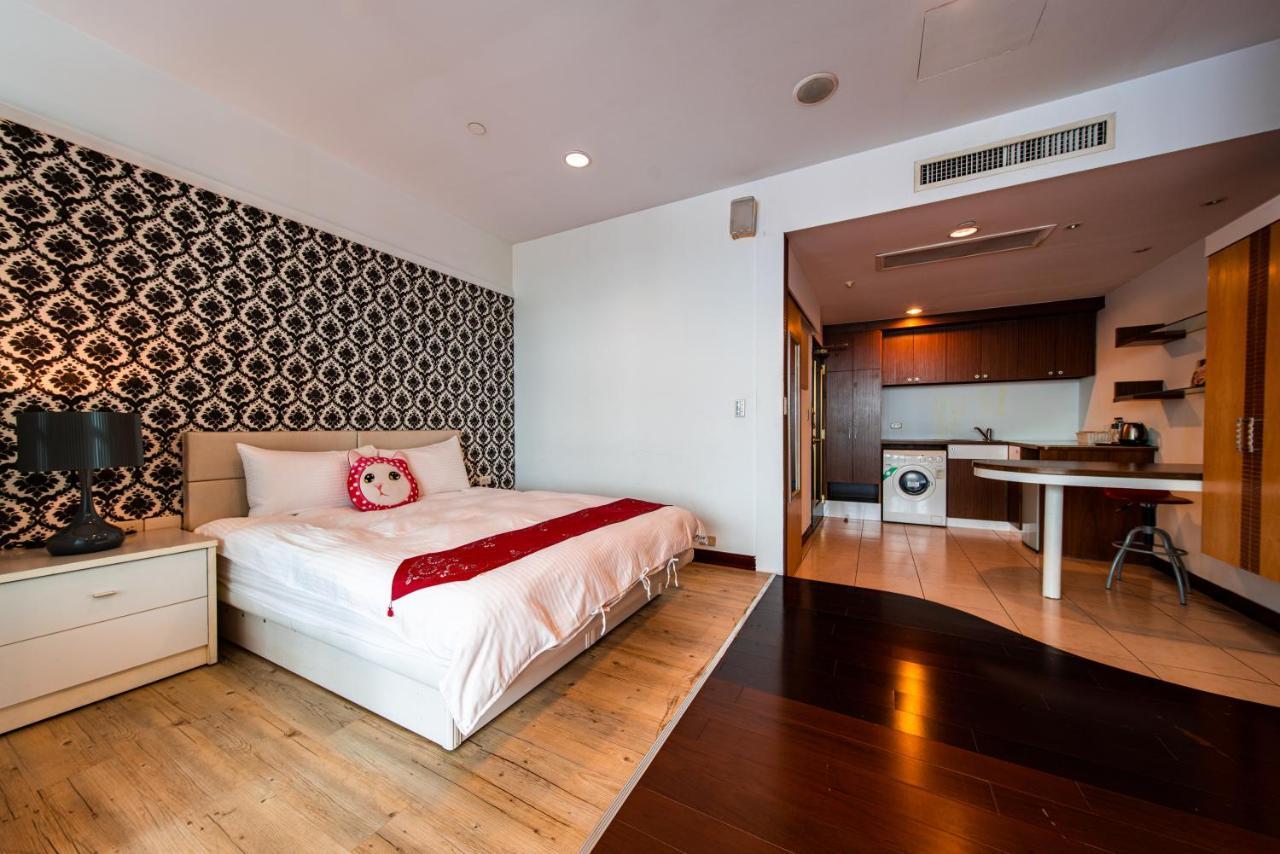85 Leisurely Hotell Kaohsiung Exteriör bild